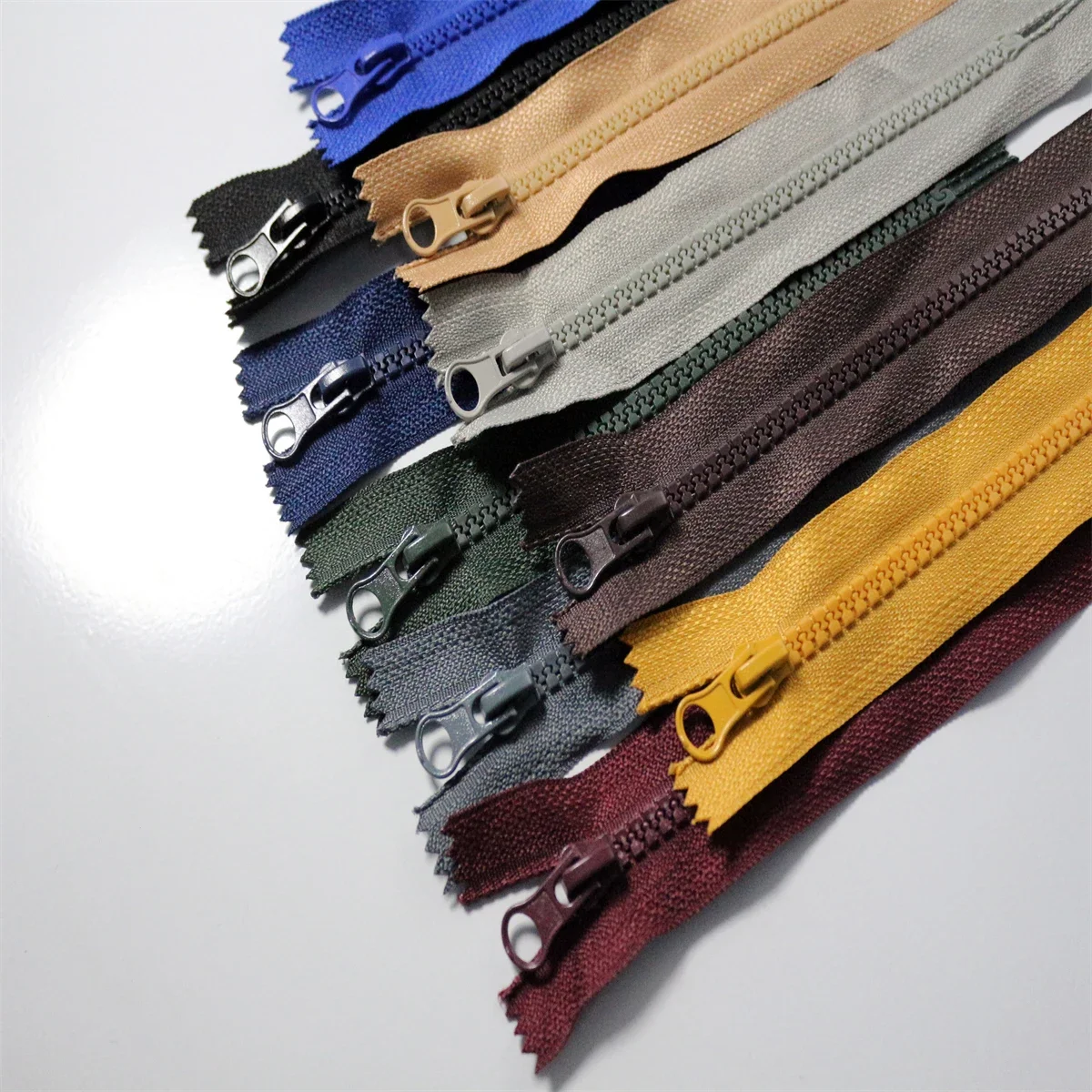 (10PCS)5# resin closed tail 40 - đánh giá và giá Home Textiles Manufacturer