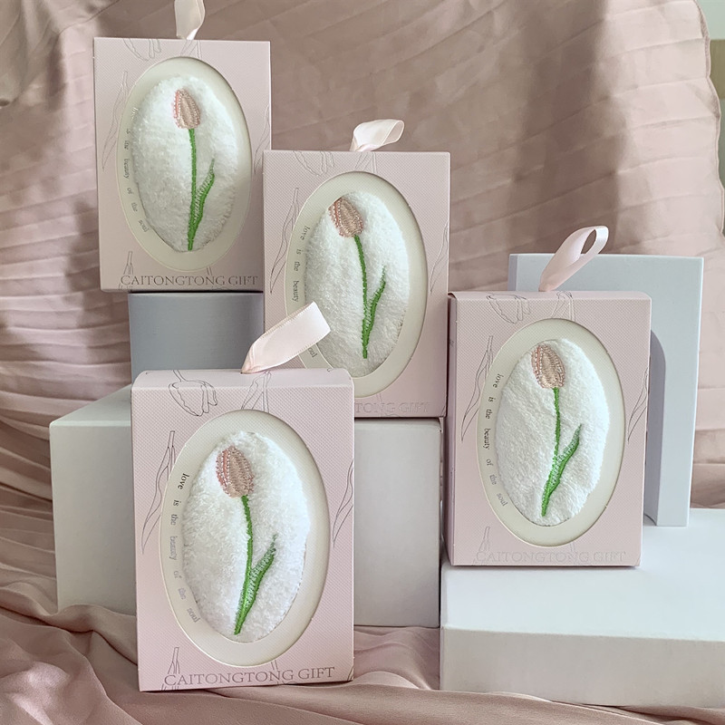 Embroidered Tulip Hand Towel S - đánh giá và giá Home Textiles Towel Set