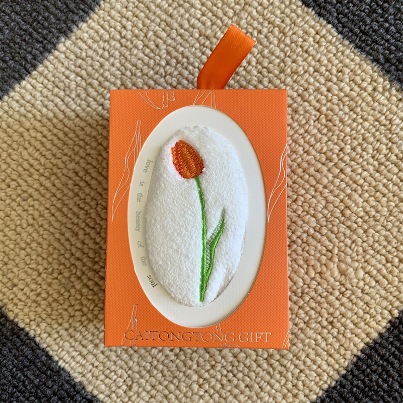 Embroidered Tulip Hand Towel S - đánh giá và giá Home Textiles Towel Set