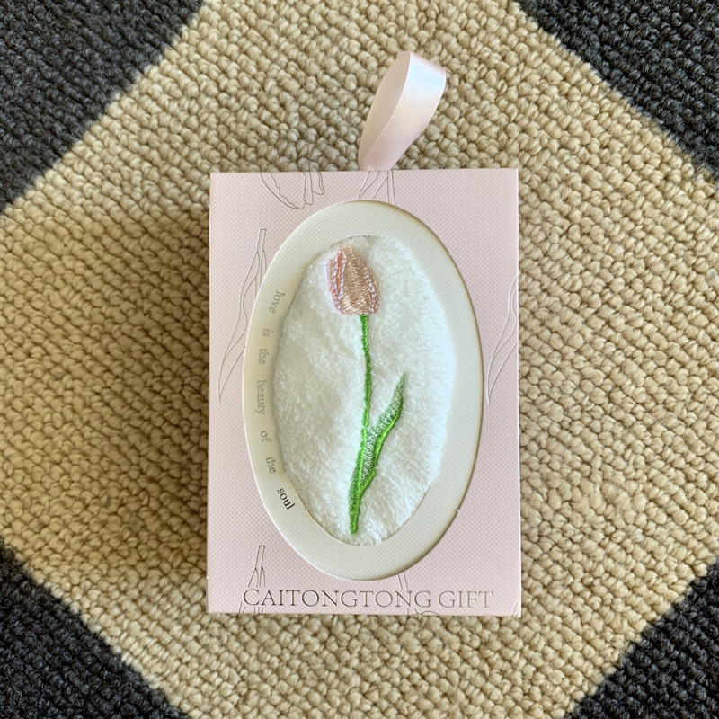 Embroidered Tulip Hand Towel S - đánh giá và giá Home Textiles Towel Set