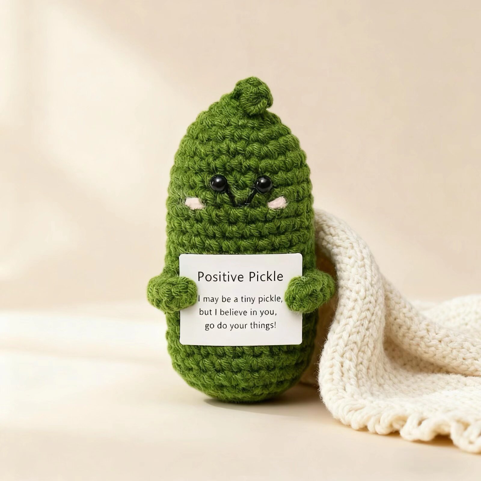 New Positive Energy Pickle Hug - đánh giá và giá Home Textiles Trends